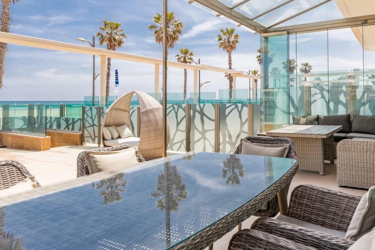 Luxury Beach Front Apartment With Pool Βαλένθια Εξωτερικό φωτογραφία